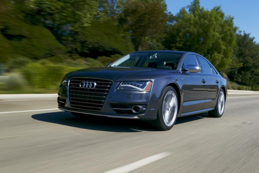  Audi S8 (D4) 2012 года  (NA) (фото 43 из 53)
